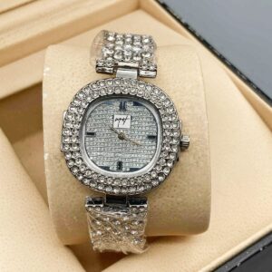 MH LADIES✨️ ( SILVER CHAIN WITH SILVER DIAL)