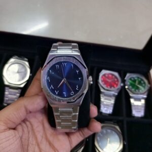 AURA ( SILVER CHAIN WITH BLUE DIAL)