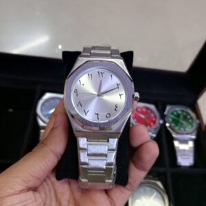 AURA ( SILVER CHAIN WITH  WHITE DIAL)